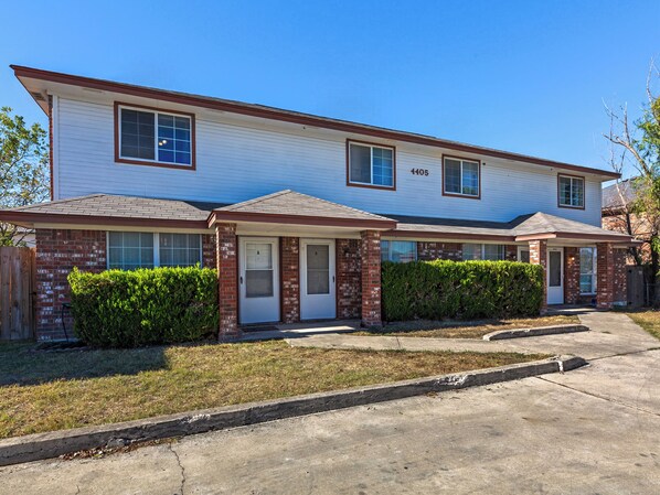 Apartment | Exterior - Jsa & Jsb (Killeen)