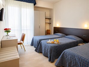 Triple Room - Hotiday Firenze Novoli (Firenze)