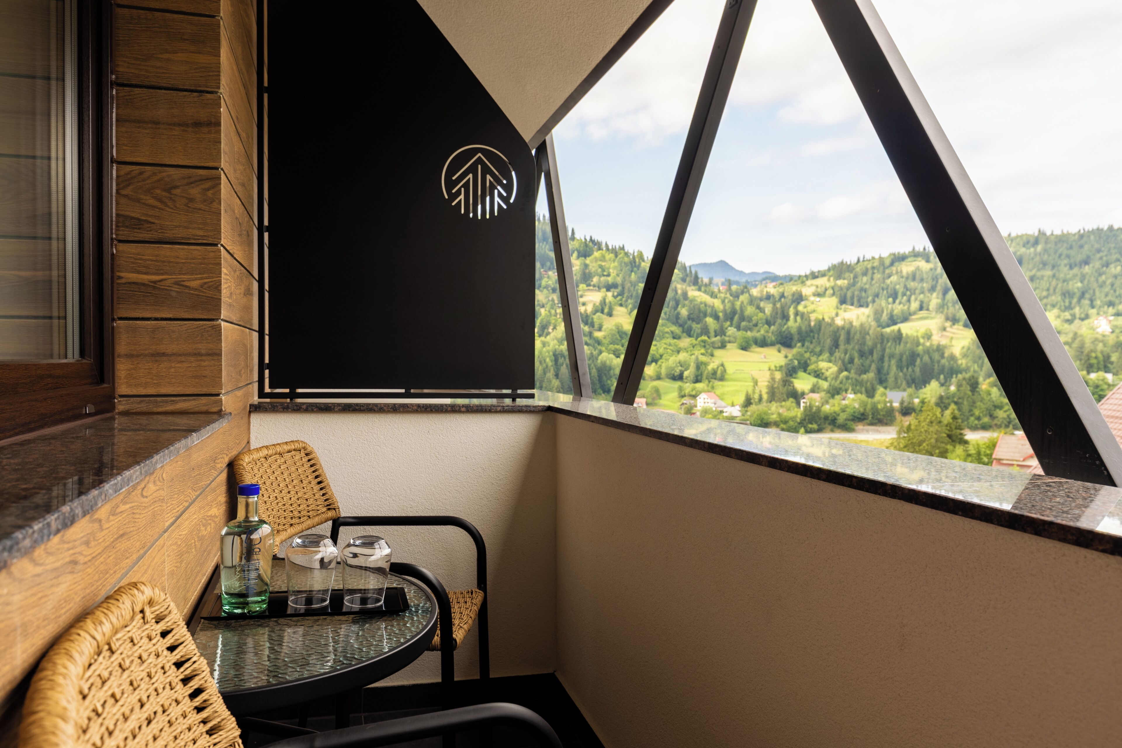 Double Room, Mountain View | Tempat makan
