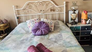 Classic Room, Mountain View | Soundproofing, iron/ironing board (on request), WiFi (free)