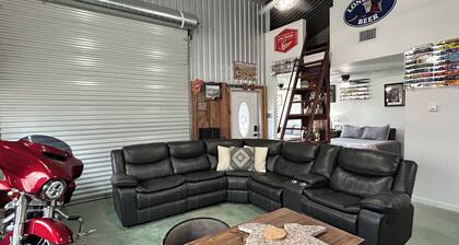 2-bedroom duplex less than a mile from Splashway