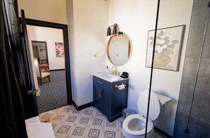 Bathroom - Speakeasy Room 6 Double Full (Nevada City)