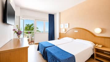 Standard Double Room | In-room safe, free WiFi