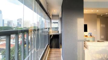 Apartment | Blackout drapes, iron/ironing board, WiFi (free)