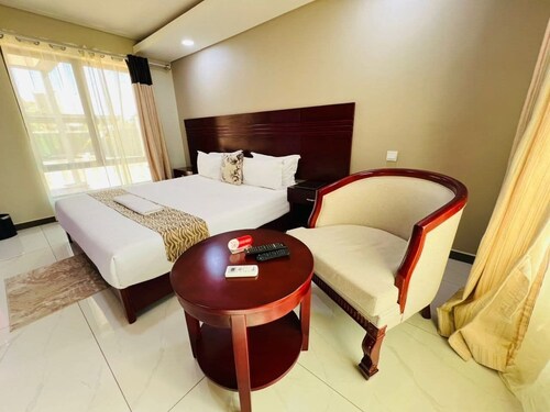 Oakwood Guest House