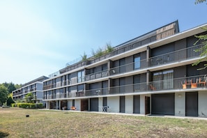 Esterni
