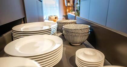 Alpine Black Pearl - InspiringPlaces