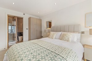 Room - Monkstone View - Direct Beach Access (Saundersfoot)