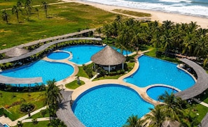 Outdoor pool - New apartment in Acapulco Diamante with private beach club included. (Barra Vieja)