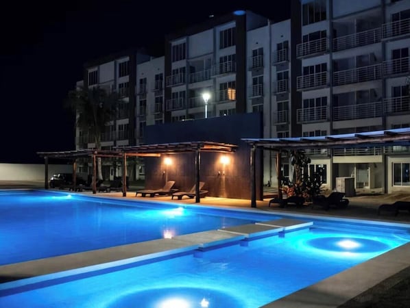 Outdoor pool - New apartment in Acapulco Diamante with private beach club included. (Barra Vieja)
