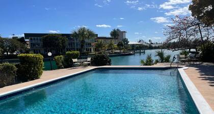 Dockside Daydream with Boat Slip