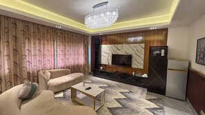 Living area - Ikoyi Oasis 1-bedroom Apartment with private pool and spa (Lagos)