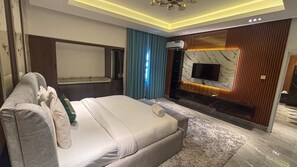 Room - Ikoyi Oasis 1-bedroom Apartment with private pool and spa (Lagos)
