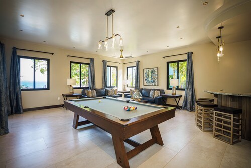 Ocean View Four Bedroom Villa 3 King + bunk – Prana Maya Island Resort
