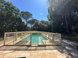 Pool - Mas Pepette Gîte for 24 with Pool, Hot Tub, River Access (Vers-Pont-du-Gard)