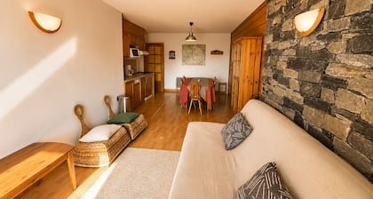 Charming apartment in Valmeinier 1800—at the base of the slopes / across from the ESF