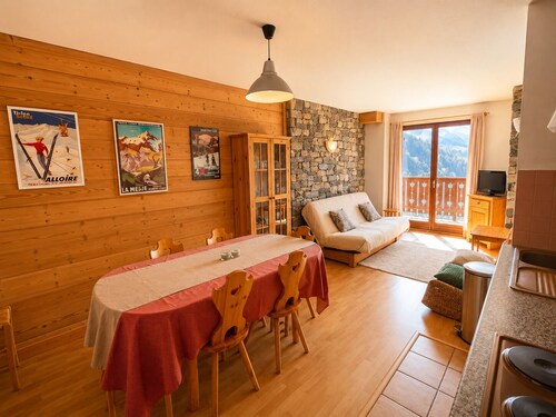 Charming apartment in Valmeinier 1800—at the base of the slopes / across from the ESF