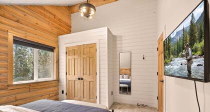 Crestwood Lodge