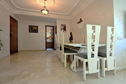 The Quiet Corner Hay Riad_Elegant 3BR & Parking
