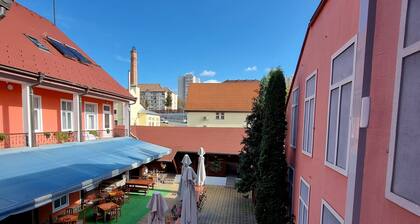 Korona Guesthouse