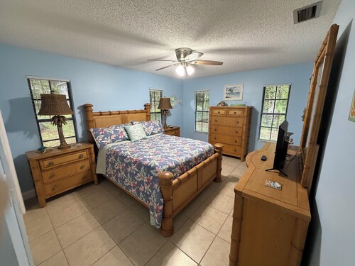 Peaceful 2/2 in Homosassa Springs Hot Spot