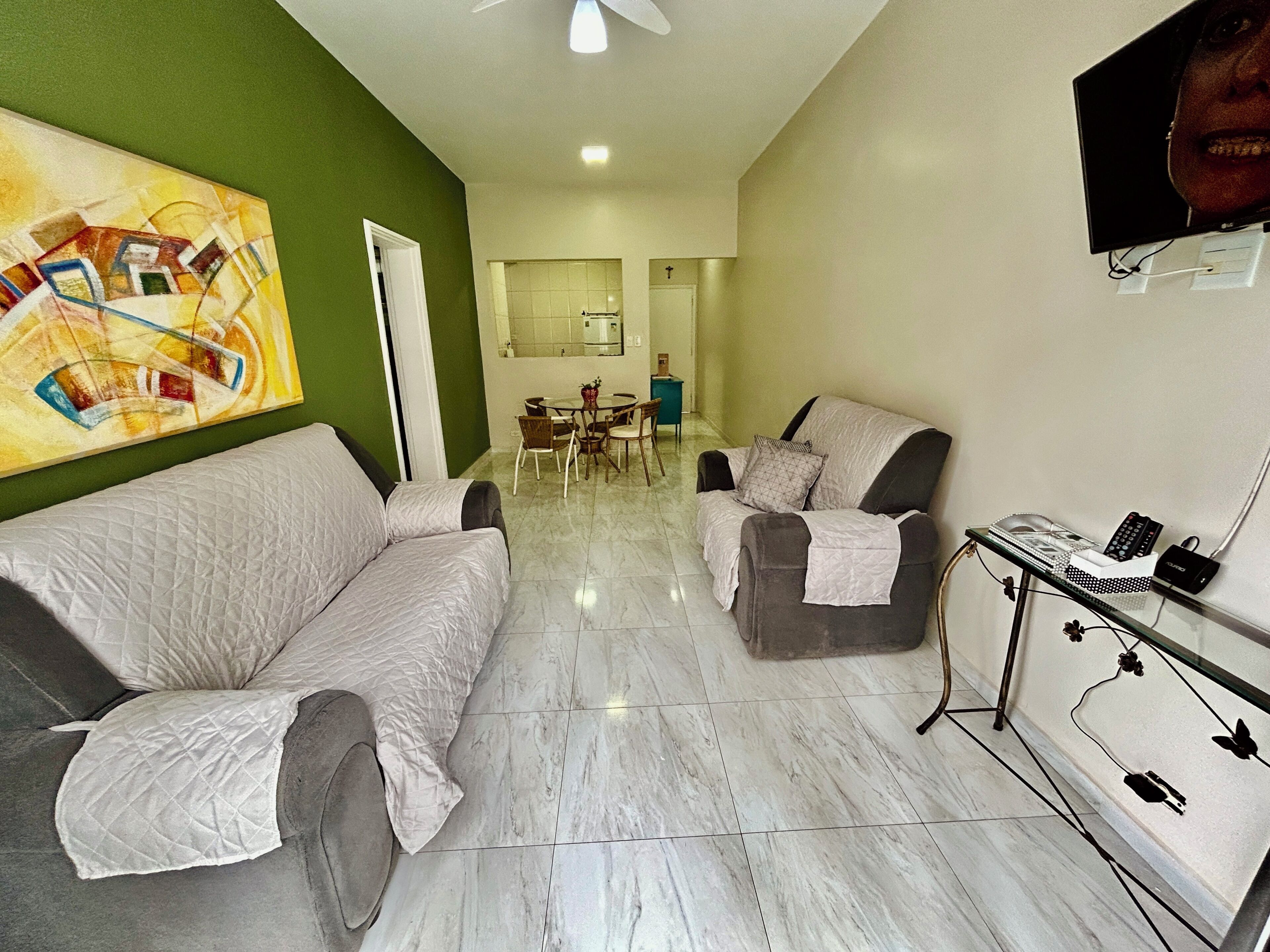 Deluxe Apartment, Balcony, City View | Living area