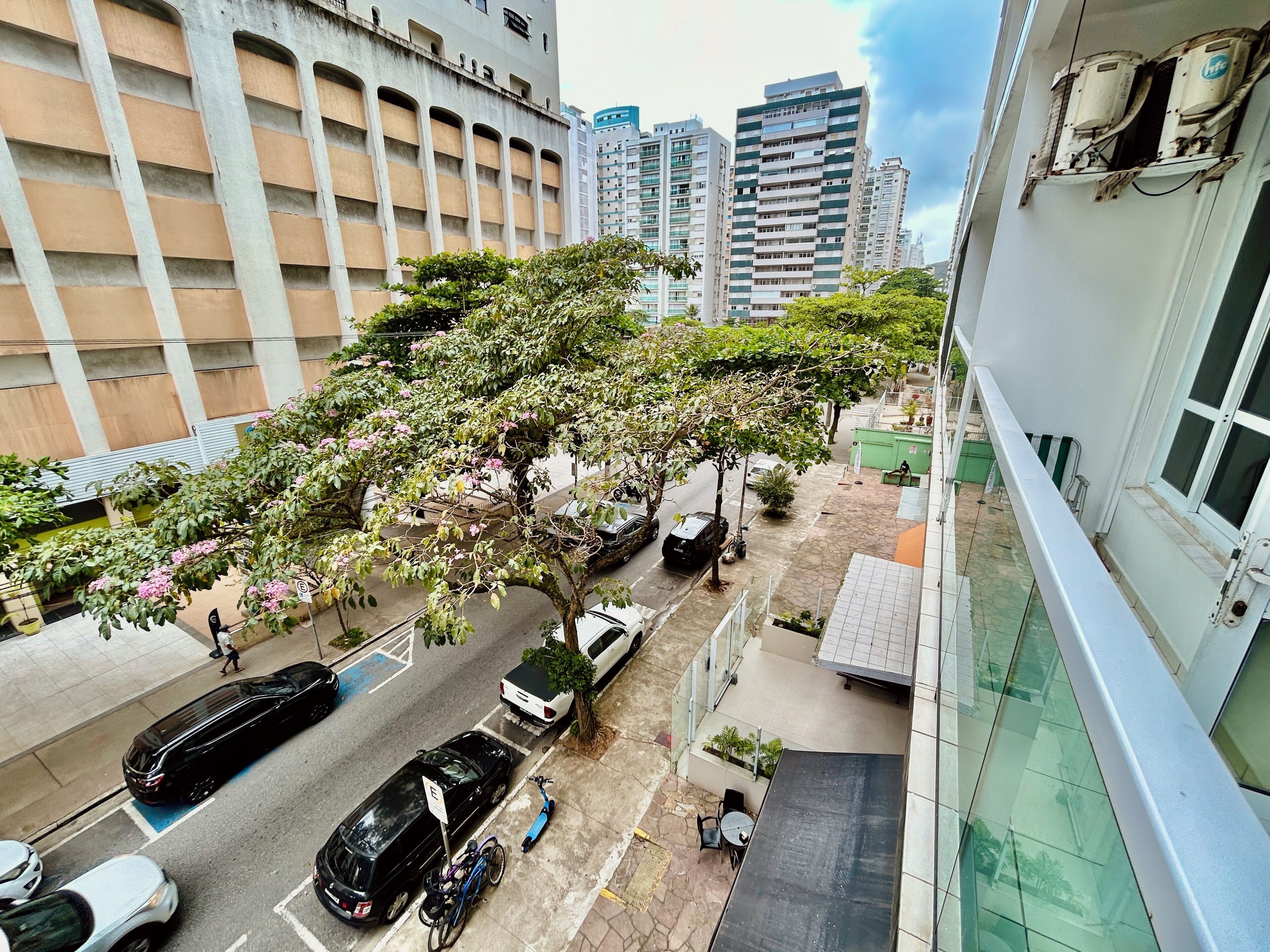 Deluxe Apartment, Balcony, City View | Property grounds