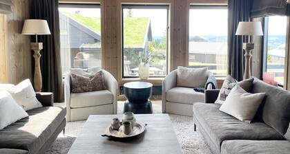 Family-Friendly Mountain Retreat with Sauna near Hafjell