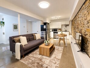 Living area - Modern Loft-Style Basement Bright & Spacious (Toronto)