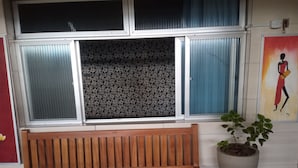 Ảnh chưa phân loại, 5 trong số 6 ảnh, nút