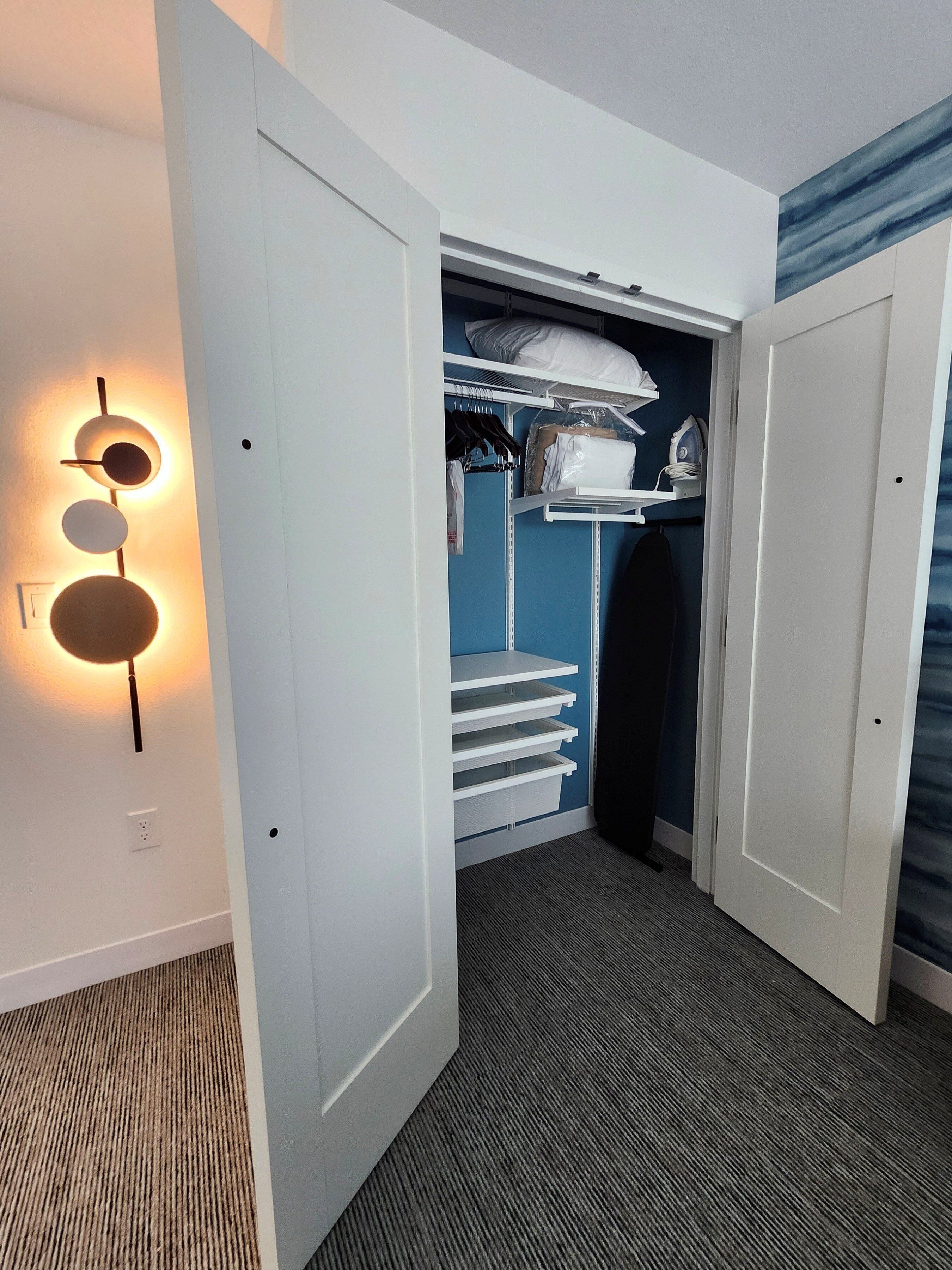 Premium bedding, pillowtop beds, desk, laptop workspace
