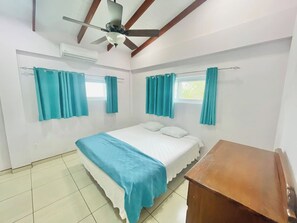 3 Schlafzimmer, Bügeleisen/Bügelbrett, kostenloses WLAN, Bettwäsche