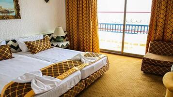 Basic Room, Balcony | WiFi (free)
