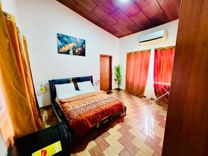 Room - Cozy 1 BR Furnished Apartment With Private bath & Premium Amenities (Accra)