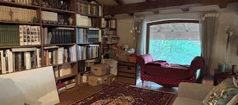Les Sources du Salève, a peaceful bed-and-breakfast in Neydens, between Annecy and Geneva