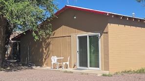 Unclassified image, 2 of 23, button - Private Apt, Full Kitchen and Air conditioning (Springerville)
