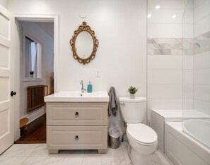 Bathroom - Bijou of the Plateau-Mont-Royal (Montréal)