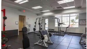 Fitness facility - Bay View Condo 18th floor with free parking (Miami)