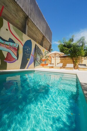 Piscine extérieure