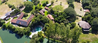 Sítio Pé na Terra | Retiros, Eventos e Hospedagens