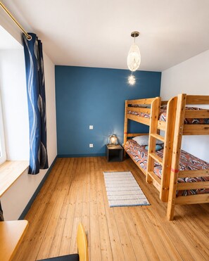 Room - Private Nature-Themed Vacation Rental Near Nantes: 2-Bedroom Apartment (Pont-Saint-Martin)