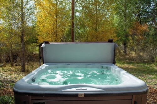 NEW - Clear Water Spring - ESCAPE the ORDINARY 15 min from Durango! Rooftop Deck