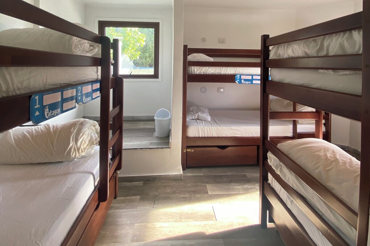 Shared Dormitory | Free WiFi