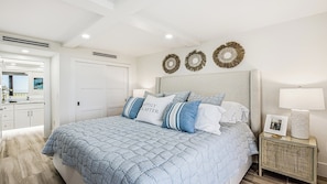 Room - Remodeled Beachfront Corner Condo | Marco Island | Sleeps 6 (Marco Island)