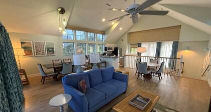 Vero Beach | Private Coastal Retreat | Pool + Beach | 3BR Sleeps 12 Cottage