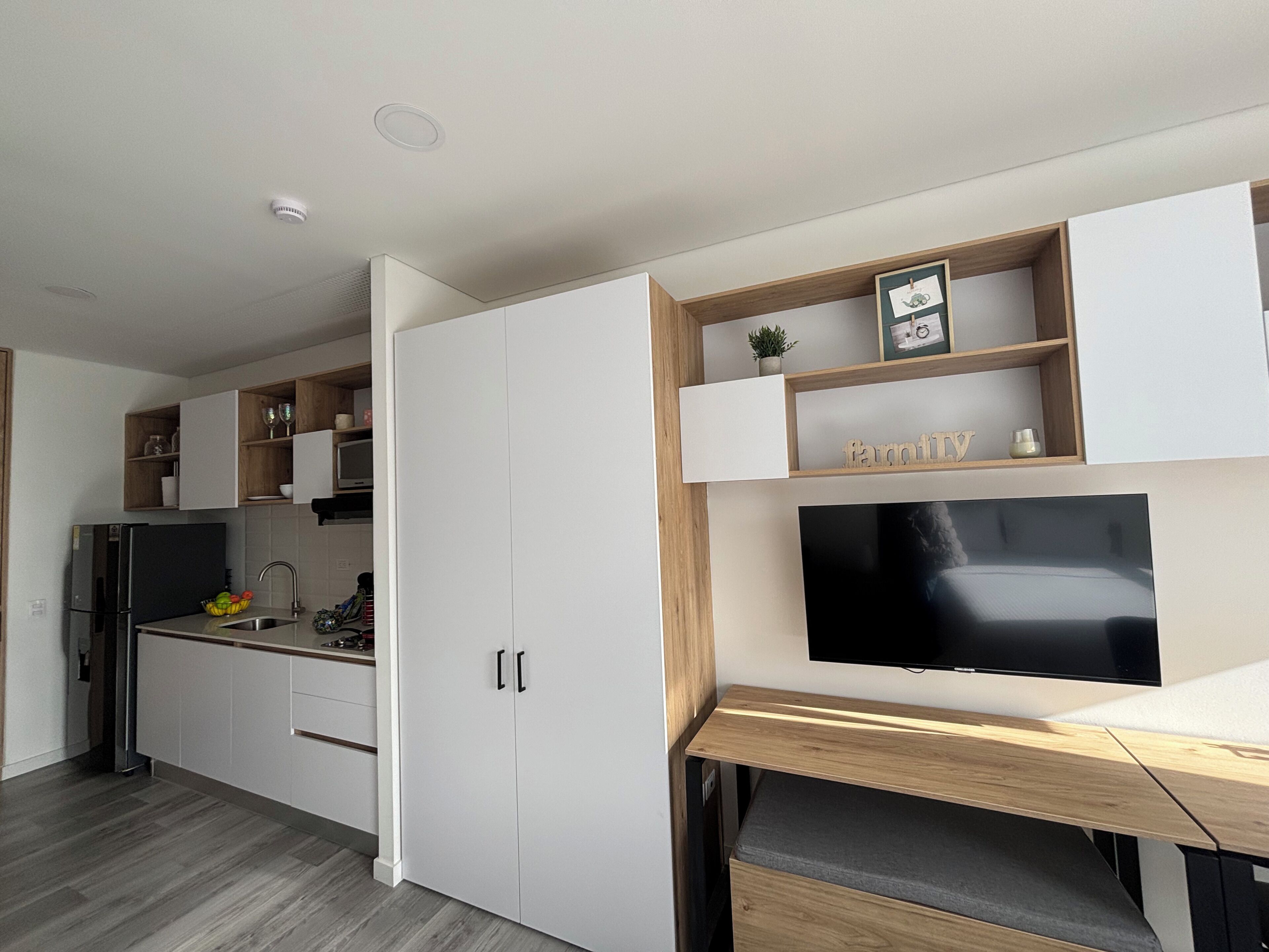 Comfort Double Room, City View | Interior