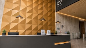Lobby - Esstadia33DC (Bogotá)