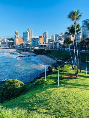 Beach - You can enjoy a 94m square apartment, (Salvador)