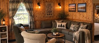 Lakefront 1-Bedroom Cabin Cozy Up North Getaway on Big Bradford Lake