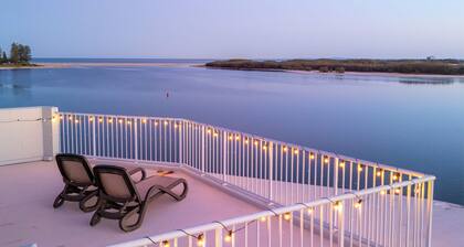 Passage Panorama - 3BD Seaview Retreat